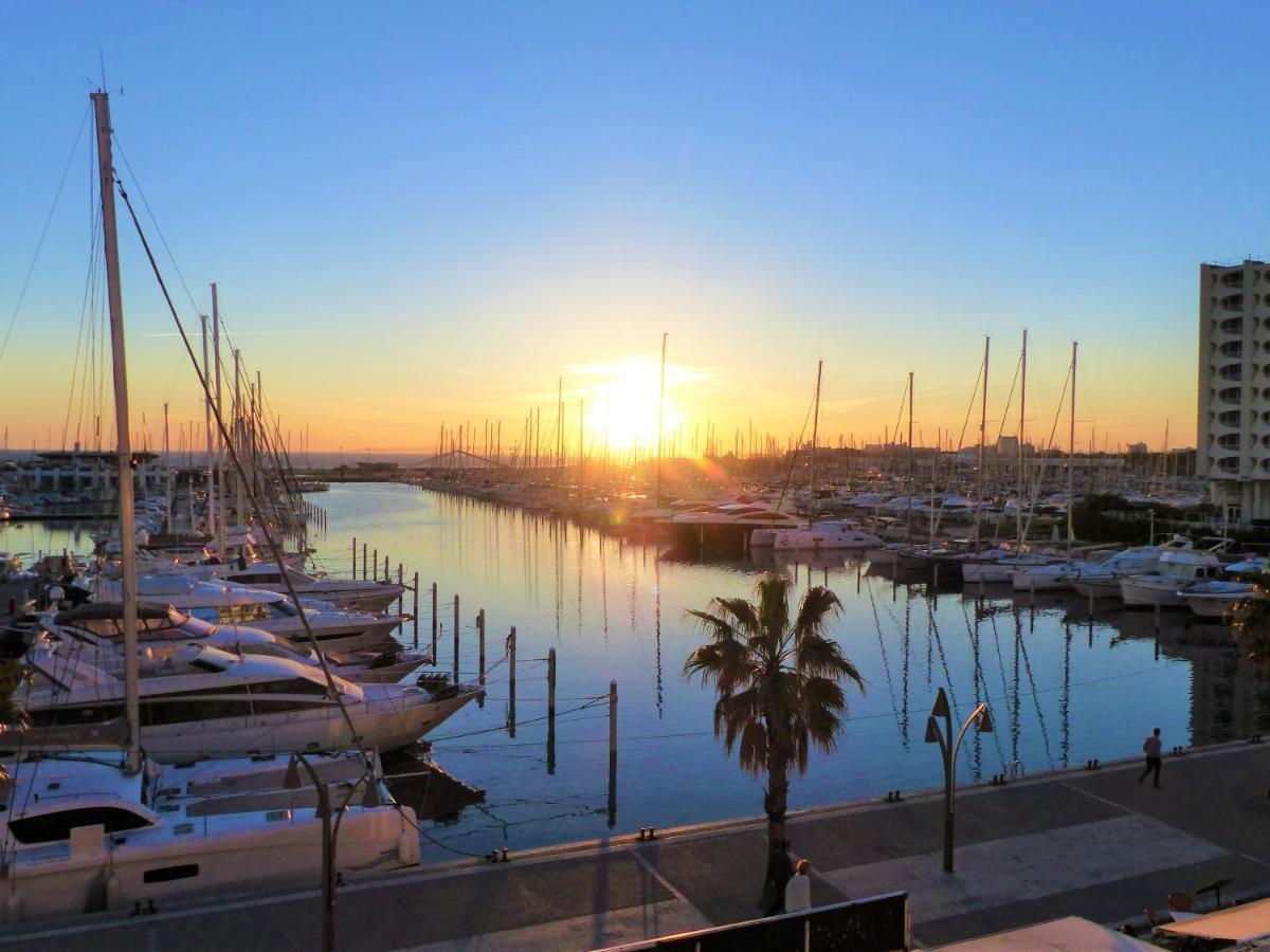Classe 3 Etoiles - Magnifique Vue Sur Le Port - Wifi Et Clim لا غراند موت المظهر الخارجي الصورة